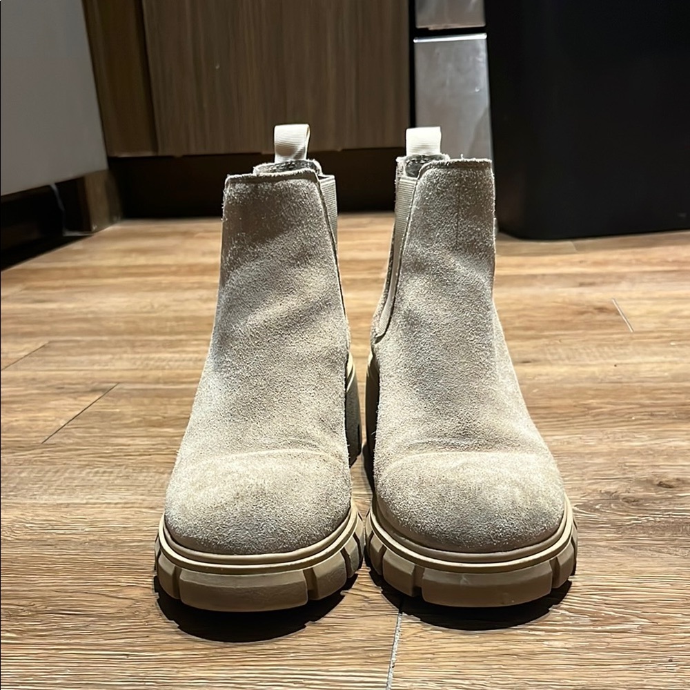Steve Madden Beige Suede Ankle Boots